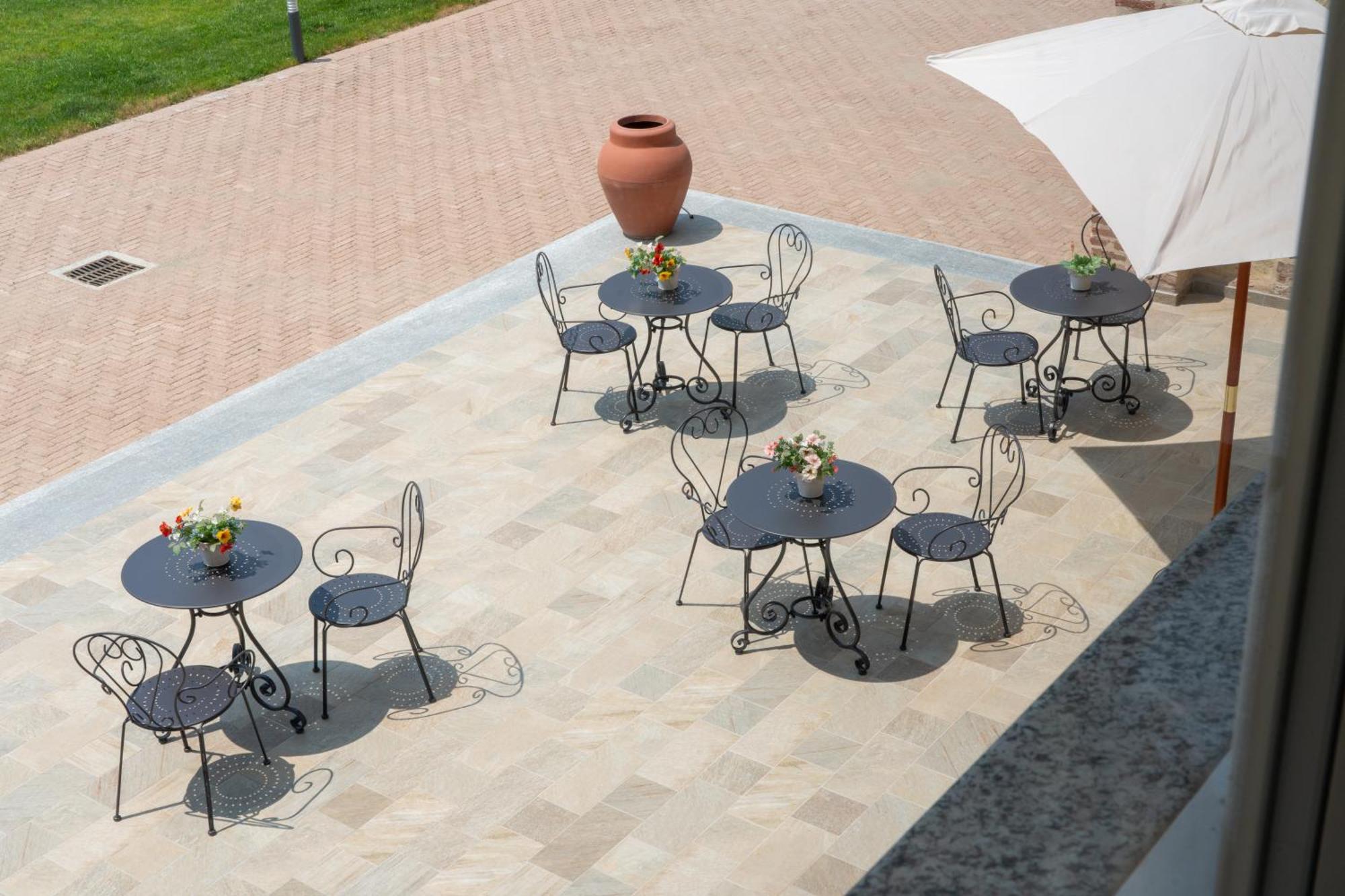 Bed and Breakfast Cascina Baronina Terruggia Exterior foto