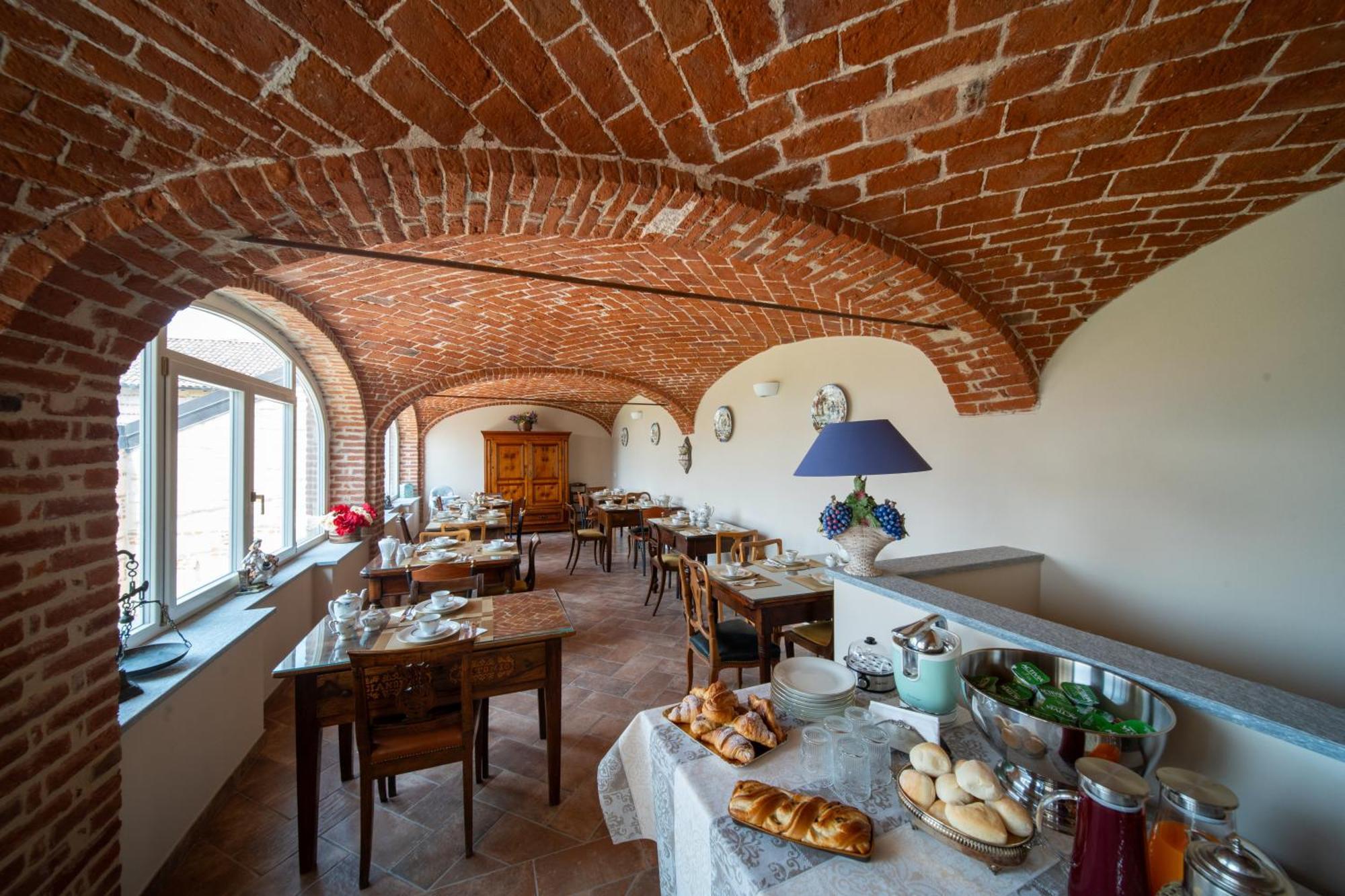 Bed and Breakfast Cascina Baronina Terruggia Exterior foto